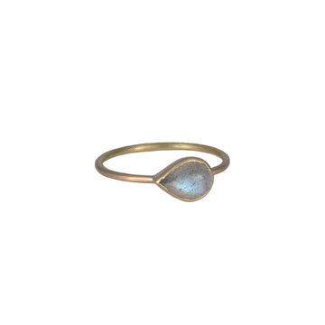 Margaret Solow - Delicate Labradorite Ring