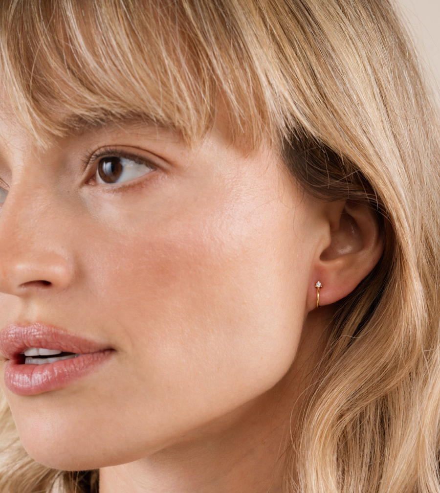 JaxKelly - Mini CZ Hug Hoop