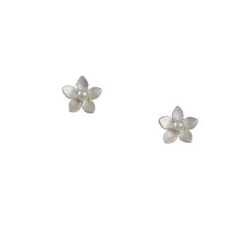 Tashi - Pearl Flower Stud Earrings