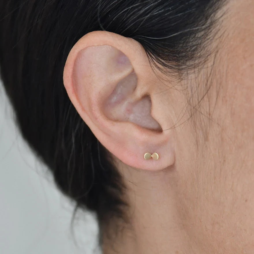 Carla Caruso - Wing Dot Stud Earring
