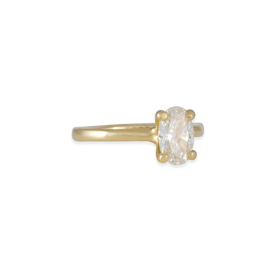 Sholdt Design - Petite Prong Solitaire with Oval Diamond in 18K Yellow Gold - The Clay Pot - Sholdt Designs - 18k gold, Diamond, diamondring, engagementring, ring, Size 5.5